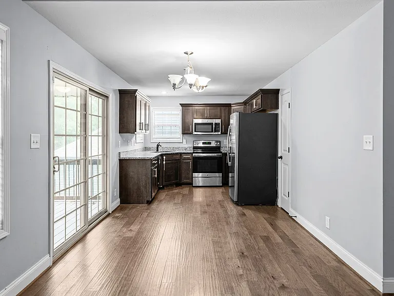 771 Banister Dr — Photo 10
