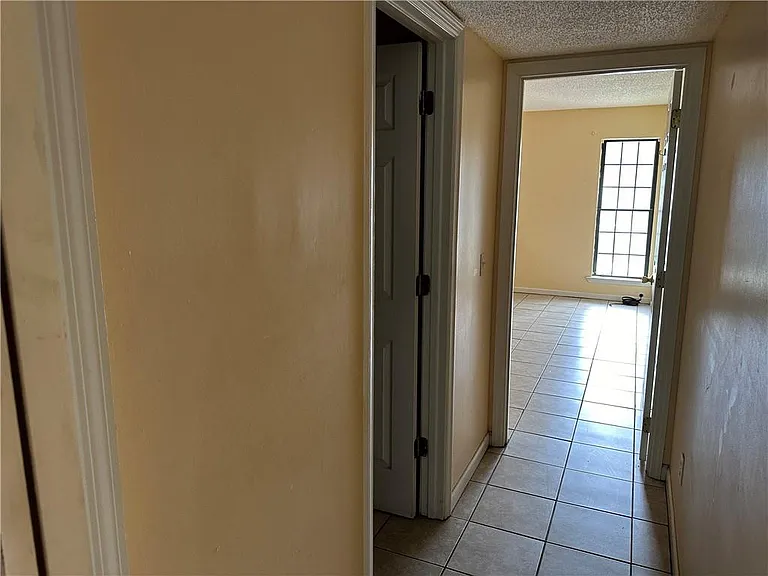 890 E Cherry St #104 — Photo 7