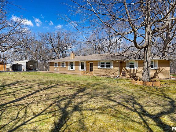 2nd image of 2353 Hollands Grove Rd