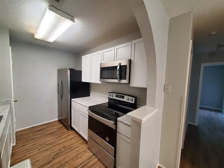 3130 Forestbrook Dr — Photo 11