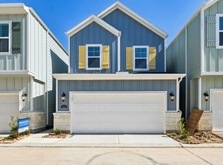 622 Sand Dollar Dr, Kemah, TX 77565
