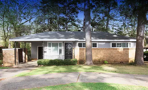 32 Barbara Dr Photo 1