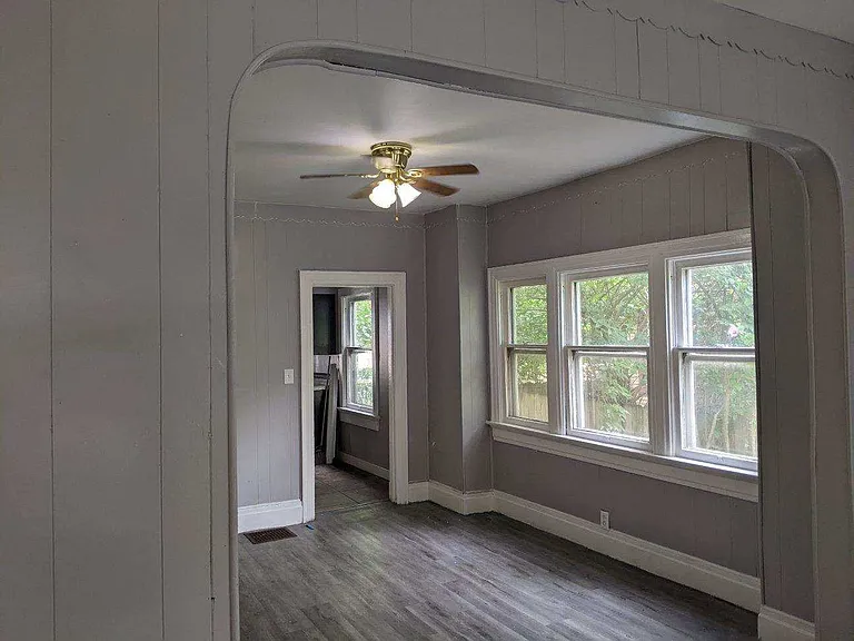 1249 Arbor Ave — Photo 9