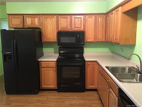 4th image of 225 Kimberly Ann Dr