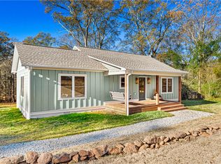 398 Hidden Point Rd, Hartwell, GA 30643