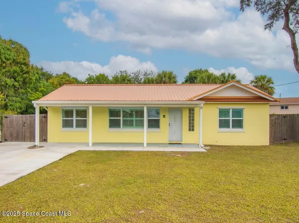 446 Coral Dr, Melbourne, FL 32935