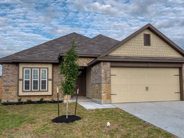 2202 John Ross Ct, Bryan, TX 77807
