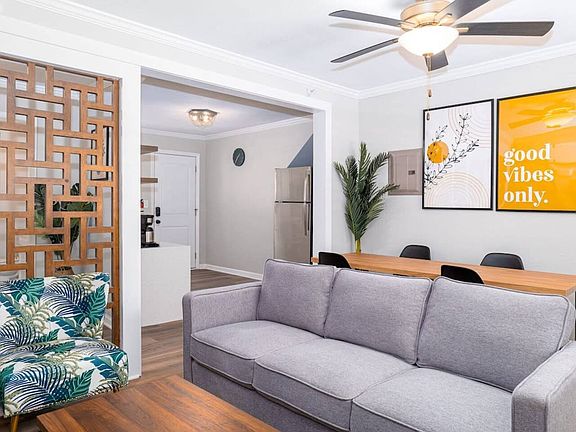 2nd image of 1866 E Ocean View Ave APT 1