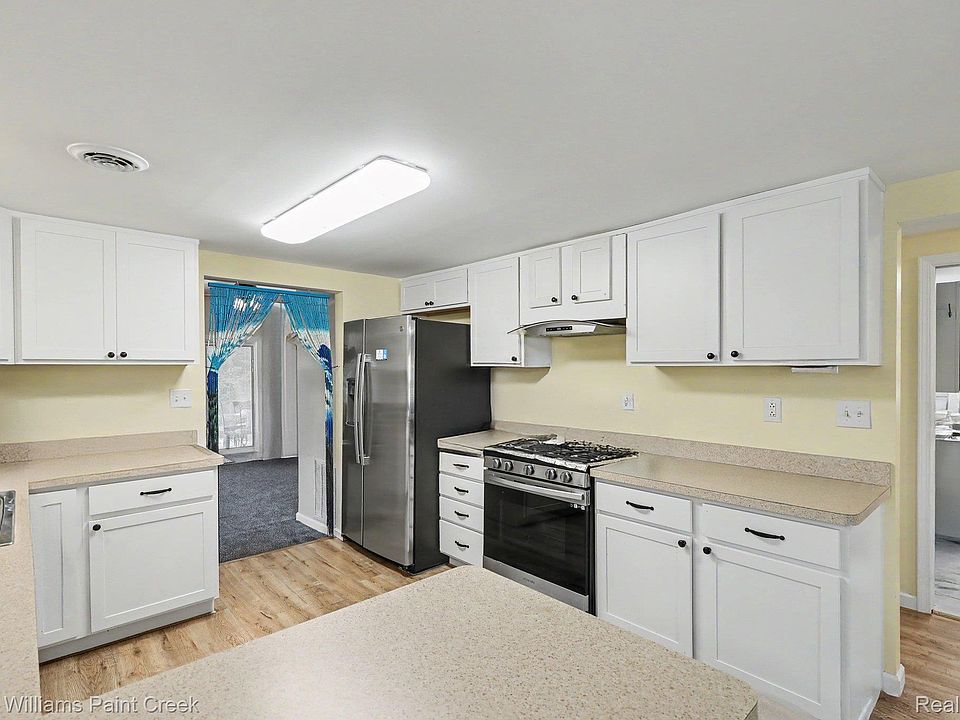 7190 Lakeshore Rd, photo 6