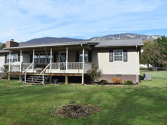 2nd image of 149 Dewberry Dr