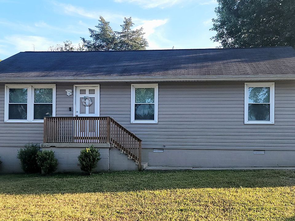 1st image of 113 Rockwood Dr