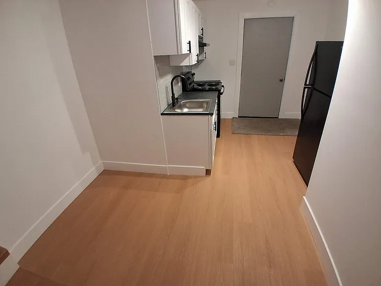 623 Columbia Ave #B — Photo 10
