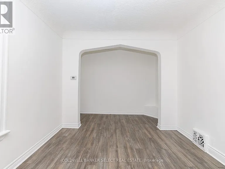 55 Frederick Ave — Photo 6