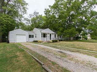 911 Michigan Ave, Maumee, OH