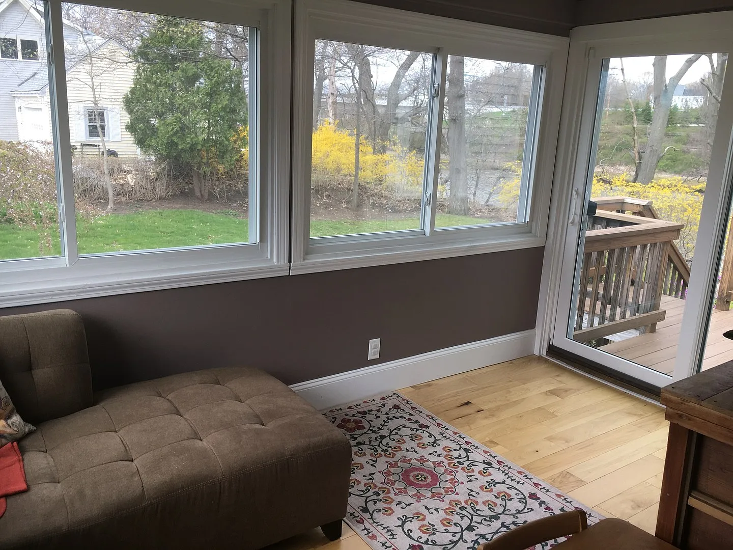 Furnished 3 Bedroom Rental Near the Water — Photo 3
