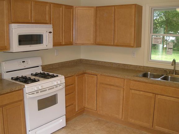 2nd image of 2629 Brnot Ave
