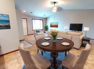 522 N 9th Ave, Brandon, SD 57005