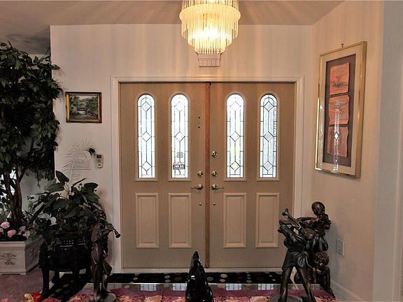 4th image of 4443 Larkspur Ct