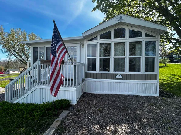 2 Perch Circle, South Hero, VT 05486