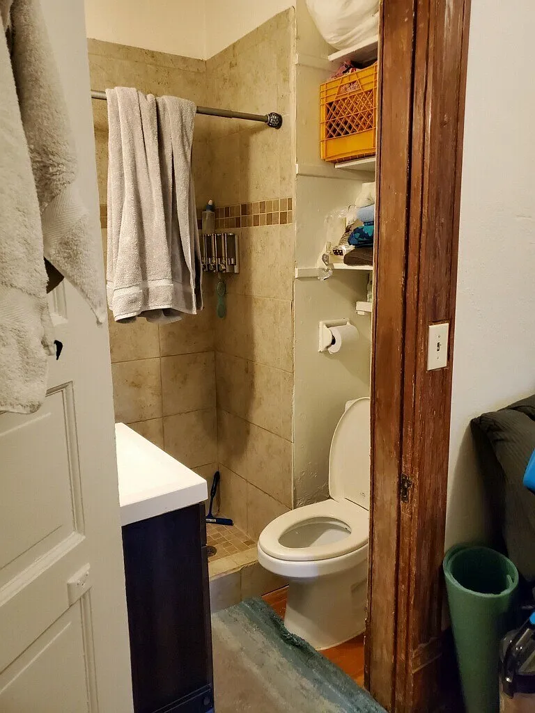 836 North 6th Avenue - 2 — Photo 3