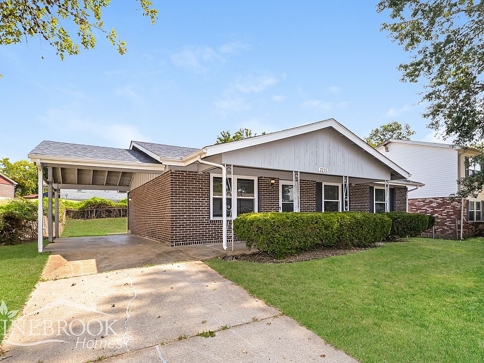 1st image of 2255 White Ash Ct