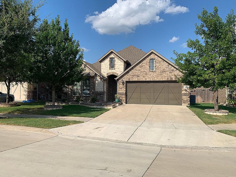 1st image of 5908 Cambridge Dr