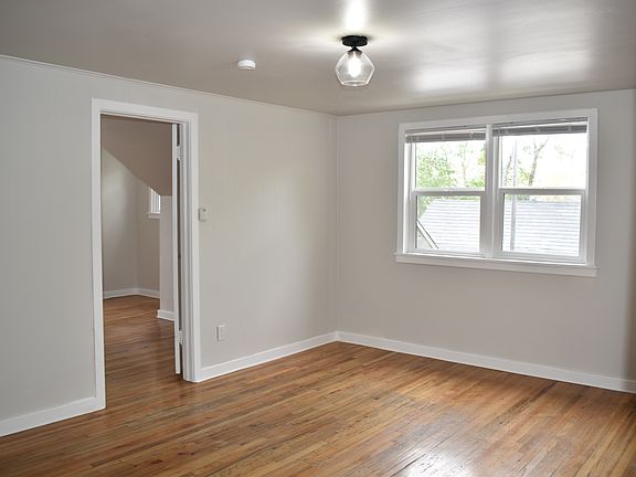 5th image of 64 N I St #1
