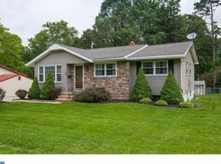 26 Woodbrook Rd, Turnersville, NJ 08012