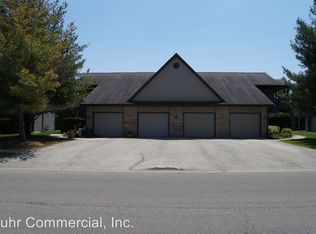 6333 Garrett Ln APT 1, Rockford, IL 61107