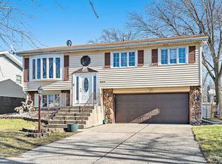 833 Polk Ave, Dyer, IN