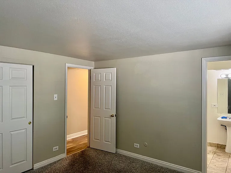 1390 N Emerson St #17 — Photo 11