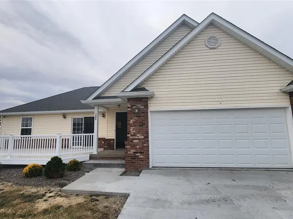 1609 N Oakmont Ave, Greensburg, IN 47240