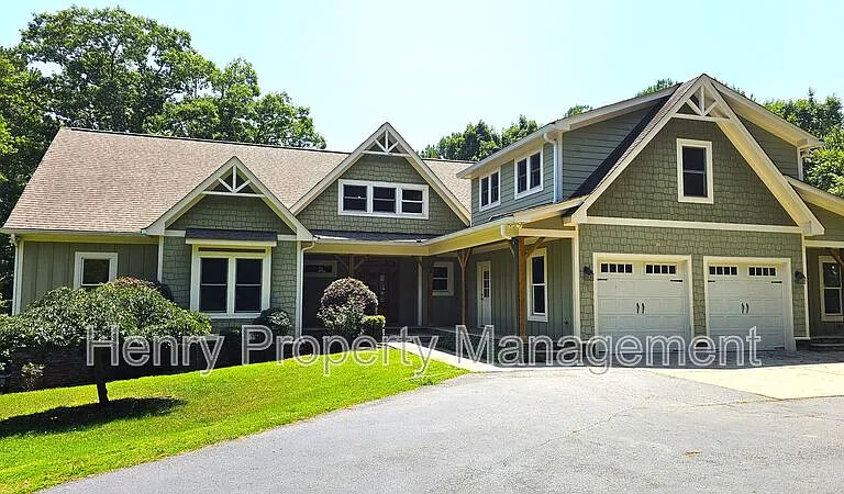5804 Yates Mill Pond Rd — Photo 1