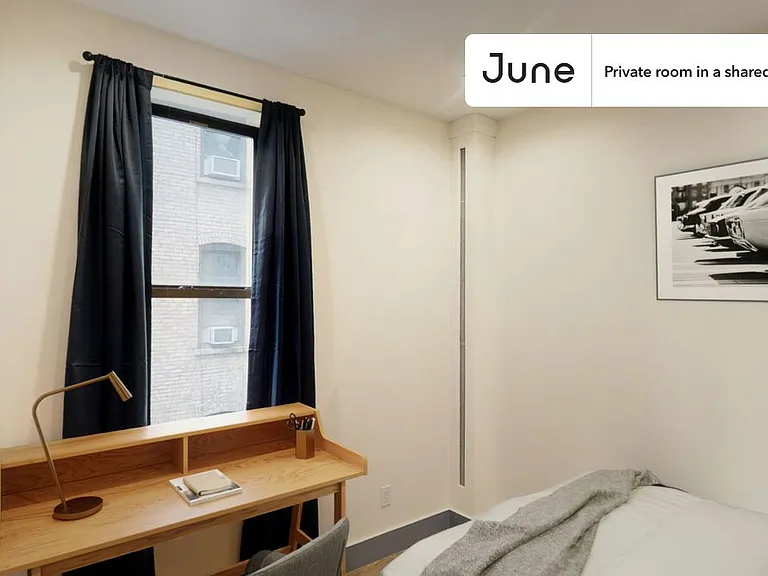 301 Saint Nicholas Ave #C — Photo 2