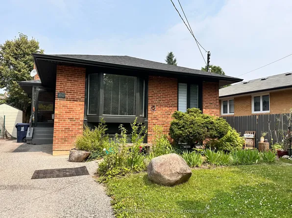 40 Waterfield Dr, Toronto, ON M1P 3W7