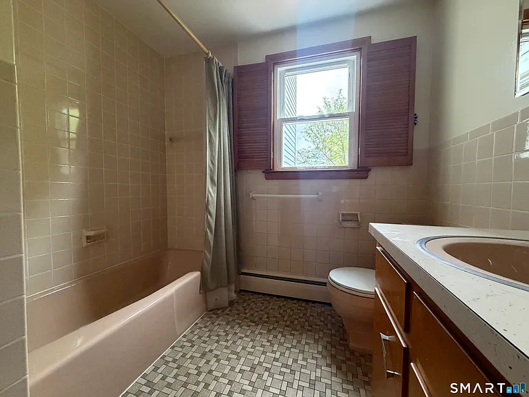133 Pinehurst Ave #1 — Photo 13