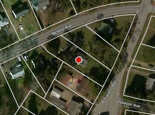 220 Berkley Ave, Greenville, SC 29609