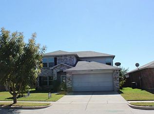 2116 Shawnee Trl, Justin, TX 76247