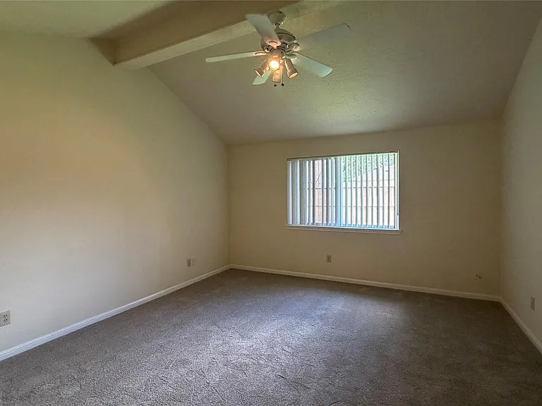 11614 Inga Ln — Photo 20