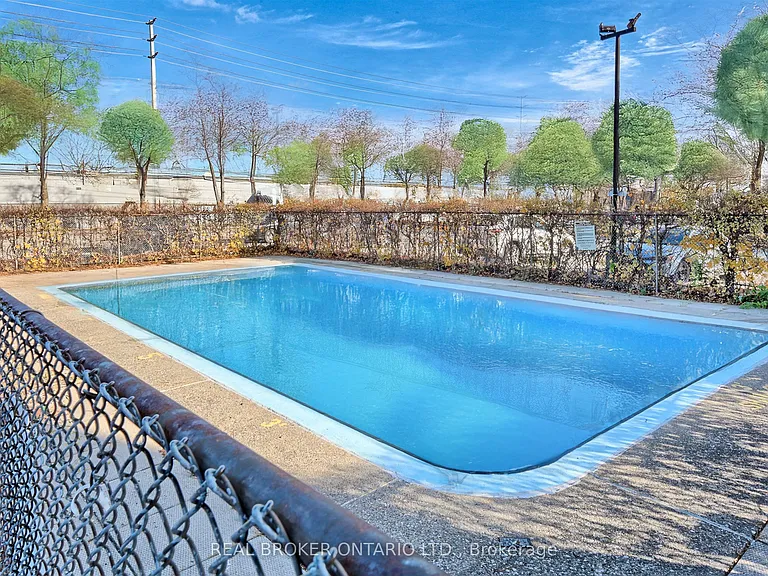 3065 Queen Frederica Dr #707 — Photo 34