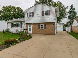 7762 Fern Dr, Mentor On The Lake, OH 44060