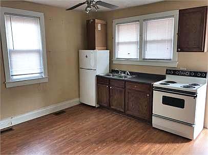 2nd image of 300 Smythe St APT 6