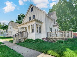 908 2nd St, La Porte, IN 46350