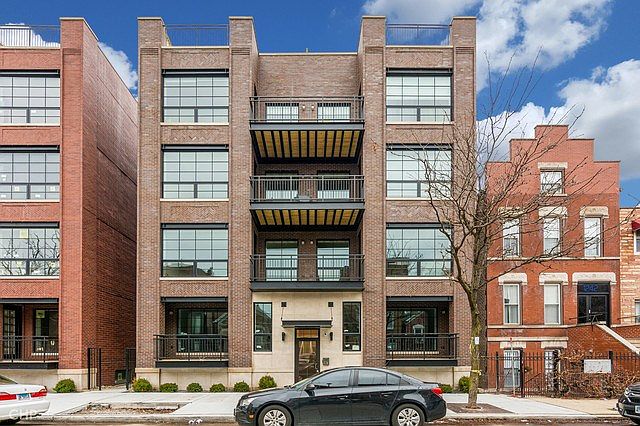 1st image of 1232 N Bosworth Ave #102