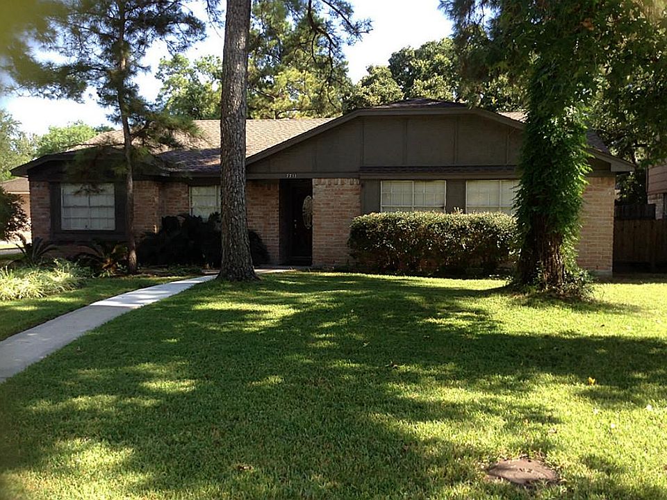 1st image of 7711 Wycomb Ln