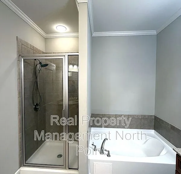 3026 Eltham Pl — Photo 24