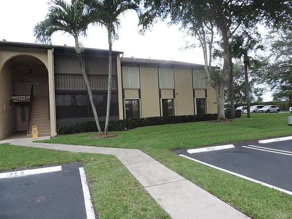 2nd image of 825 Sky Pine Way #D2