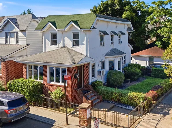931 Homecrest Ct, Brooklyn, NY 11223