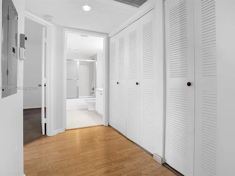 900 SW 142nd Ave #115L — Photo 15