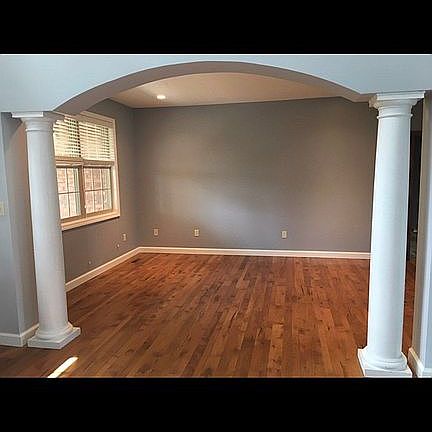 2nd image of 333 Valley Lake Dr